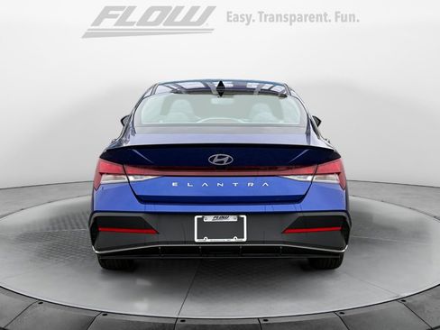 Certified 2025 Hyundai Elantra Sport image 6