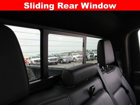 Used 2024 Chevrolet Silverado 2500 High Country w/ Technology Package AWD/4WD image 28