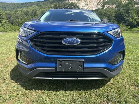 Used 2022 Ford Edge SEL image 2