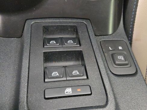 Used 2024 Ford Bronco Wildtrak image 33