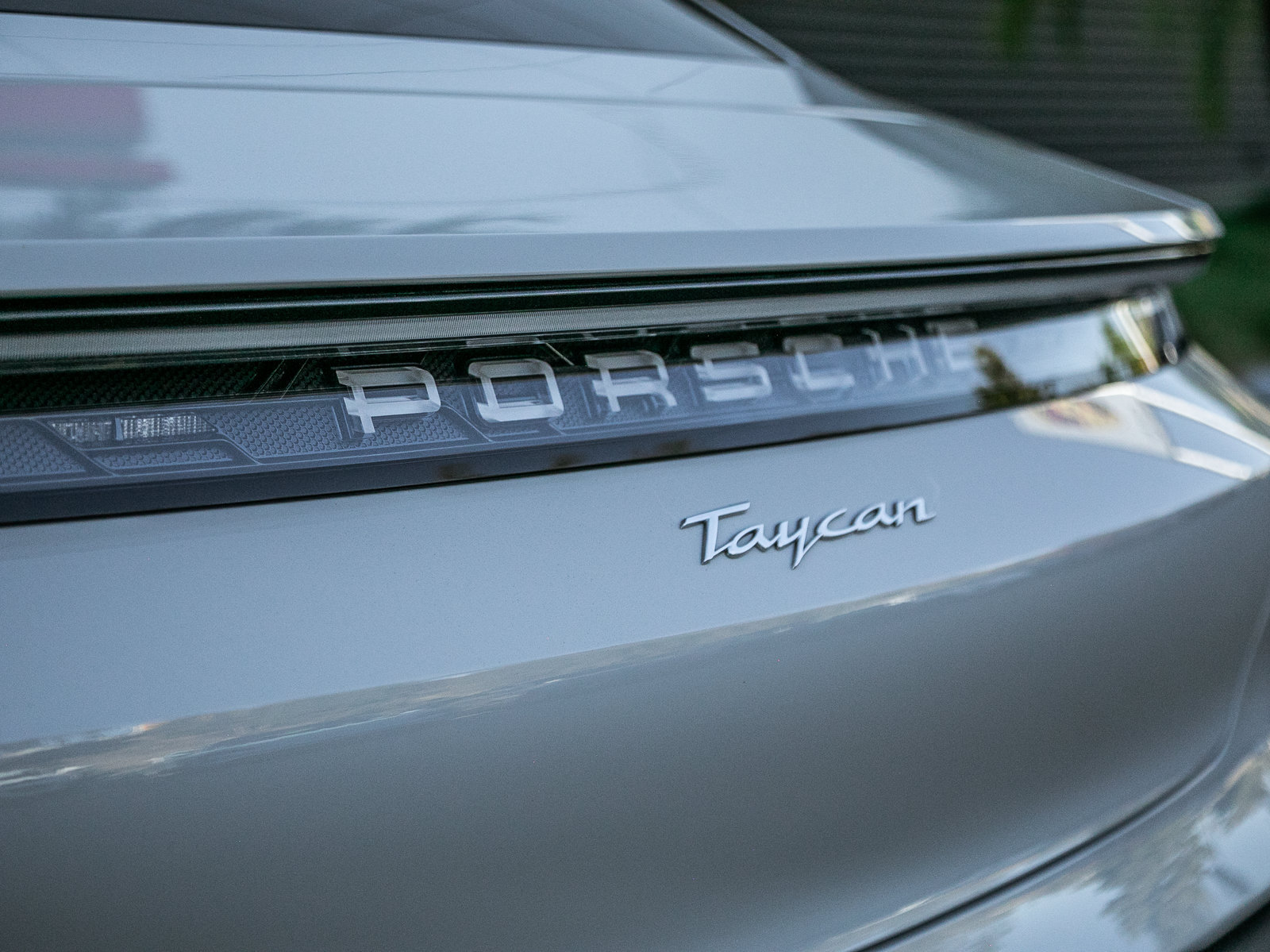 Certified 2025 Porsche Taycan RWD image 24