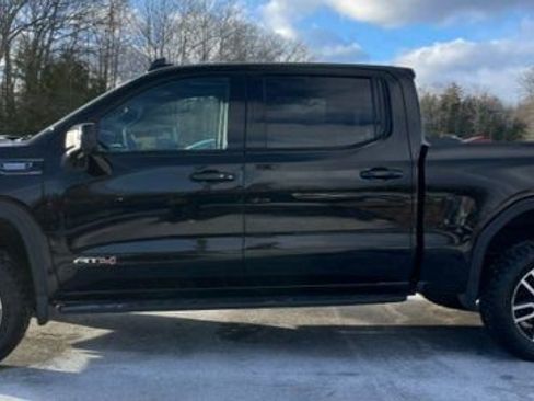 Certified 2023 GMC Sierra 1500 AT4 w/ AT4 Premium Package image 5