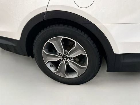 Used 2016 Hyundai Santa Fe SE image 29