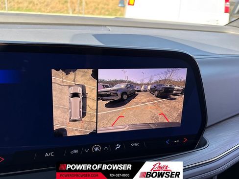 New 2026 Chevrolet Suburban LS AWD/4WD image 9