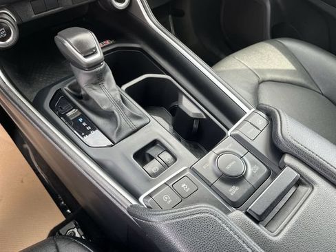 Used 2024 Toyota Grand Highlander AWD image 22