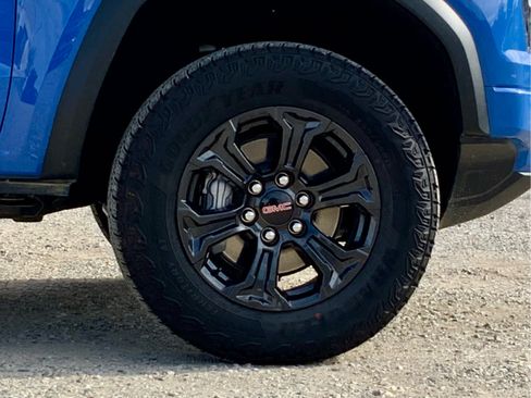 New 2025 GMC Canyon Elevation w/ Convenience Package image 20