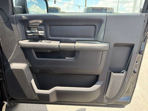 Used 2011 RAM 1500 R/T RWD image 16