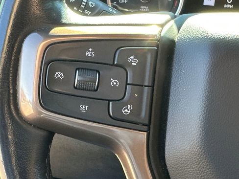 Used 2022 Chevrolet Silverado 1500 High Country w/ Technology Package image 24