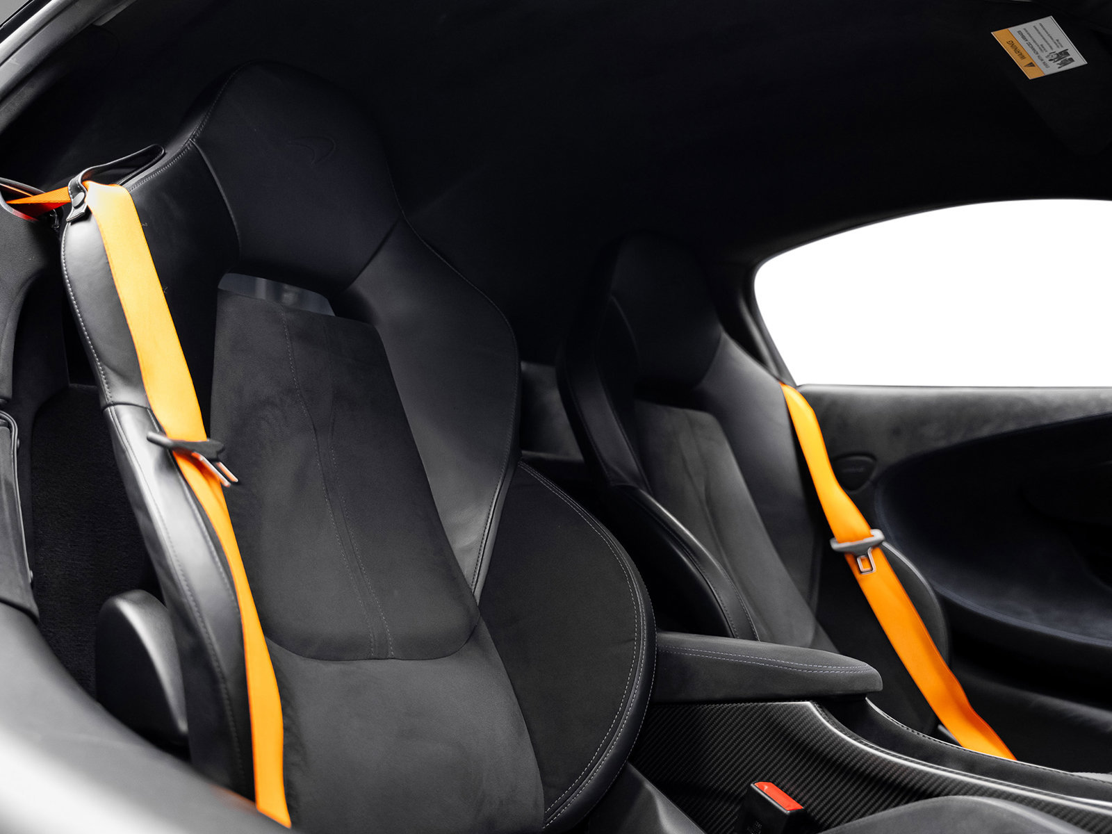 Used 2019 McLaren 600LT RWD image 40