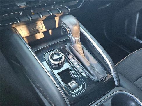 Used 2024 GMC Canyon AT4 image 12