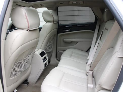 Used 2010 Cadillac SRX Performance image 15