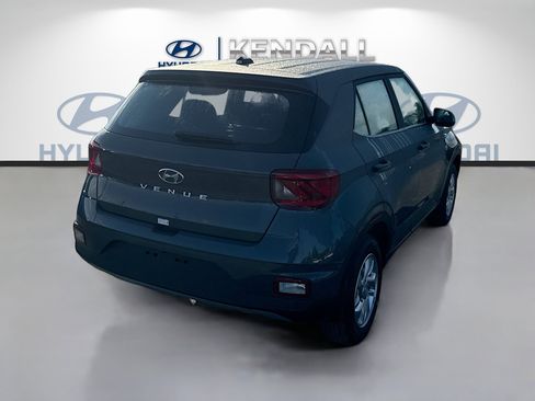 New 2026 Hyundai Venue SE image 6