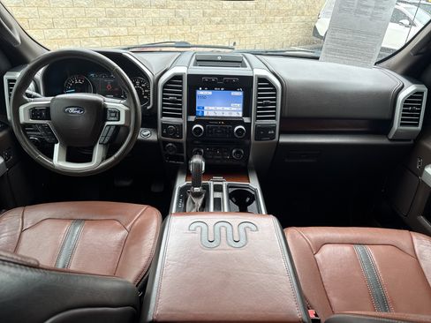 Used 2018 Ford F150 King Ranch w/ Equipment Group 601A Luxury AWD/4WD image 10