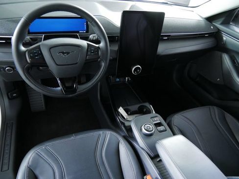 Certified 2024 Ford Mustang Mach-E Premium AWD/4WD image 4