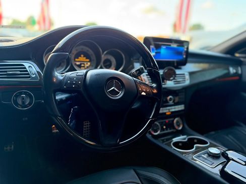 Used 2012 Mercedes-Benz CLS 550 image 23