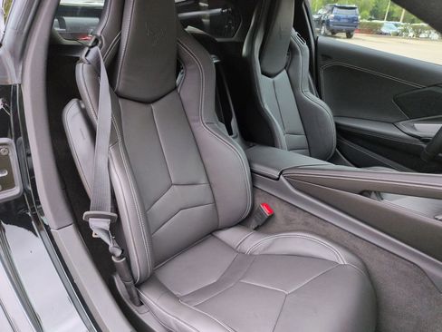 Used 2026 Chevrolet Corvette Z06 RWD image 23