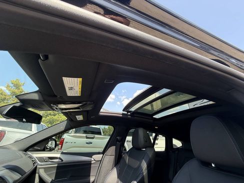 Used 2019 BMW X4 M40i AWD/4WD image 32