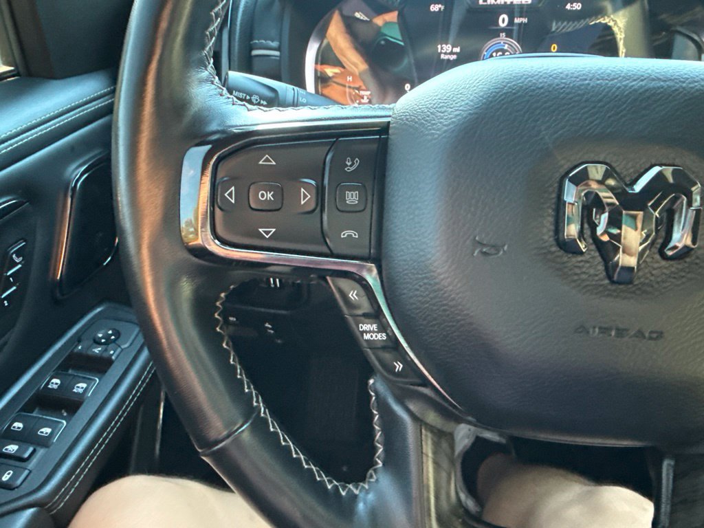 Used 2025 RAM 1500 Limited AWD/4WD image 27