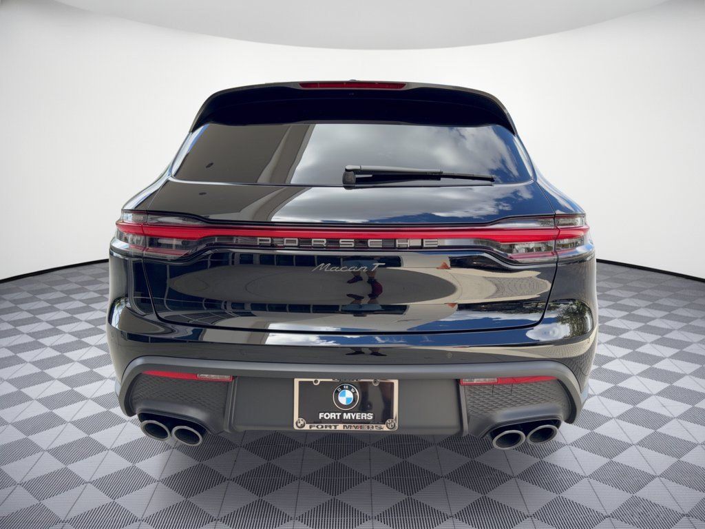Used 2023 Porsche Macan Turbo AWD/4WD image 10