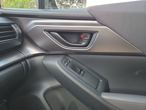 Used 2025 Subaru Impreza 2.0i AWD/4WD image 19