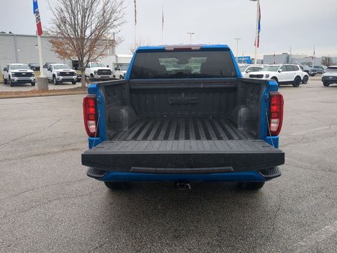 Used 2022 GMC Sierra 1500 Elevation w/ LPO, Elevation Black Package image 22