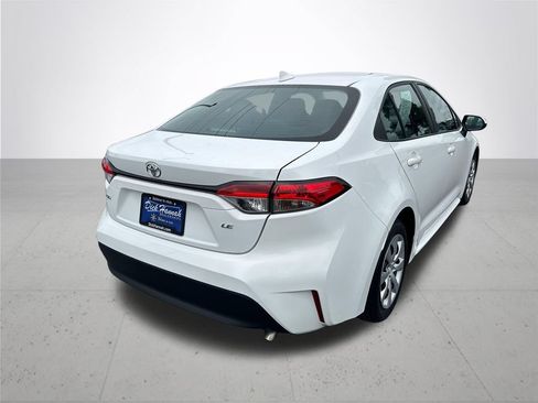 Used 2023 Toyota Corolla LE FWD image 7