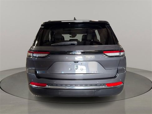 Used 2023 Jeep Grand Cherokee 4WD 4xe image 6