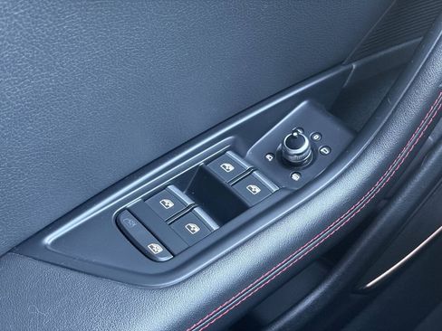 Used 2018 Audi A4 2.0T Premium Plus w/ Premium Plus Package AWD/4WD image 27
