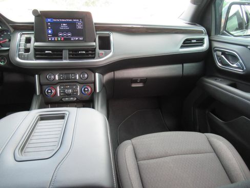 Used 2023 Chevrolet Tahoe LS AWD/4WD image 15