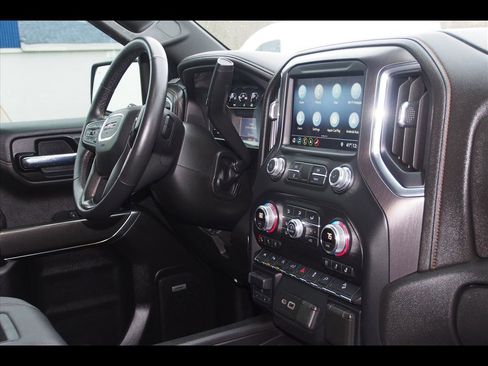 Used 2019 GMC Sierra 1500 AT4 w/ AT4 Premium Package image 12