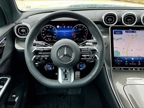 Used 2026 Mercedes-Benz GLC 43 AMG 4MATIC image 6