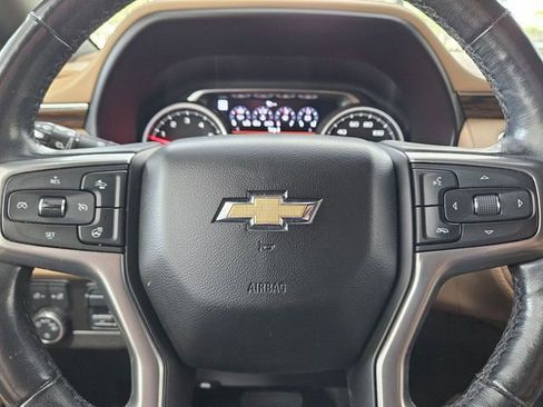 Used 2021 Chevrolet Tahoe Premier w/ Premium Package RWD image 15