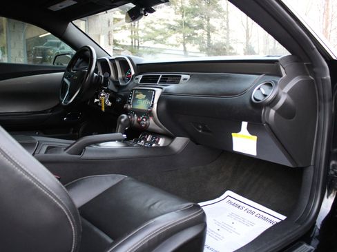 Used 2015 Chevrolet Camaro SS w/ RS Package image 18