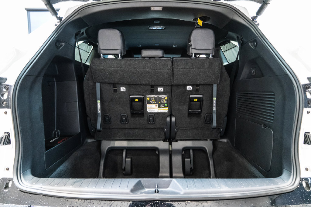 Certified 2026 Toyota Sienna Platinum AWD/4WD image 40