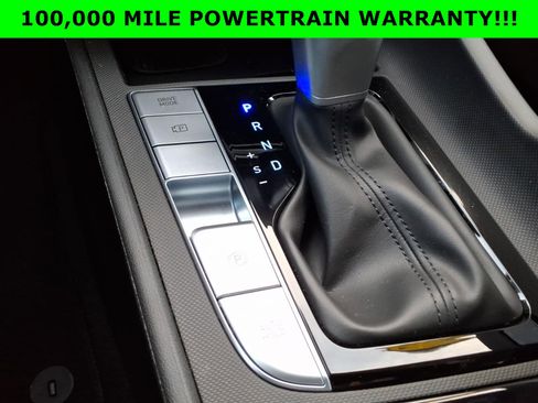 Certified 2025 Hyundai Elantra Limited image 27