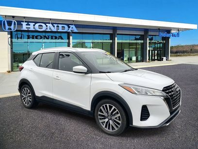 Used 2021 Nissan Kicks SV