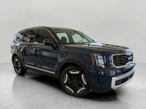 Used 2024 Kia Telluride S w/ S Sunroof Package AWD/4WD image 1