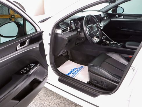 Used 2023 Kia K5 GT-Line w/ GT-Line Premium Package image 3