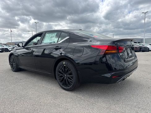 New 2026 Nissan Altima 2.5 SV w/ SV Special Edition Package image 4