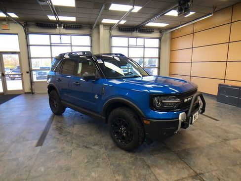 New 2025 Ford Bronco Sport Outer Banks w/ Sasquatch Outer Banks Package AWD/4WD image 1