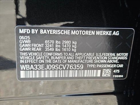 Used 2025 BMW 760i xDrive AWD/4WD image 19