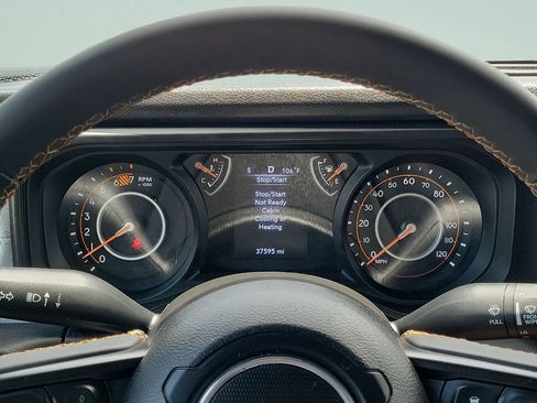 Used 2024 Jeep Wrangler Unlimited Sport AWD/4WD image 22