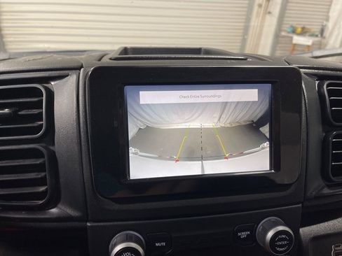 Used 2023 RAM ProMaster 2500 FWD image 25