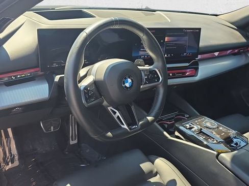 Used 2024 BMW 540i xDrive w/ Executive Package AWD/4WD image 16