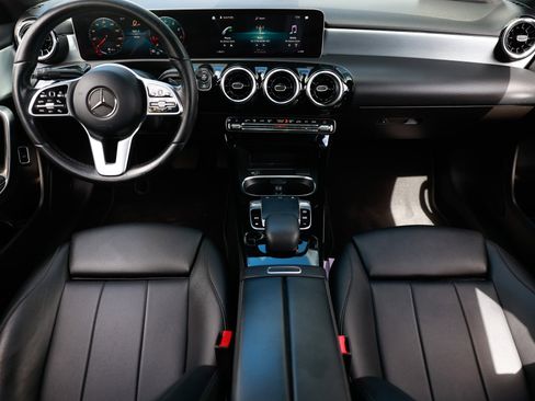 Used 2019 Mercedes-Benz A 220 image 26