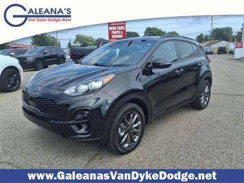 Used 2021 Kia Sportage S w/ S AWD Premium Package image 1