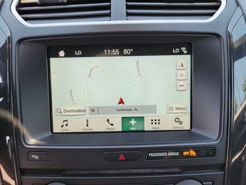 Used 2017 Ford Explorer XLT w/ Equipment Group 202A FWD image 19