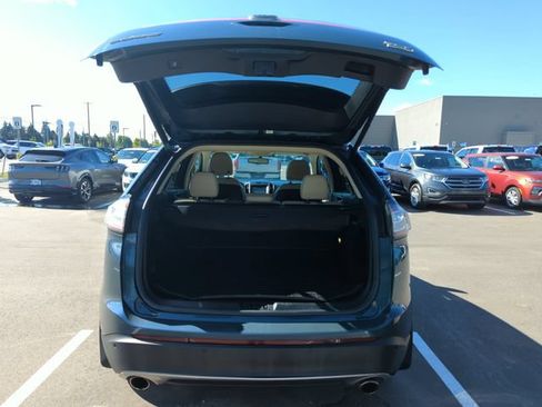 Used 2016 Ford Edge SEL w/ Equipment Group 201A FWD image 19