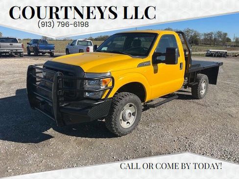 Used 2013 Ford F250 XL w/ Camper Pkg image 1