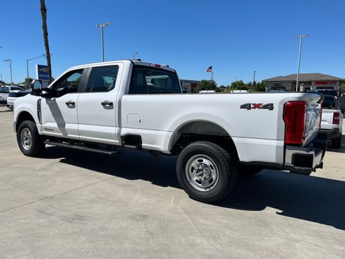 New 2026 Ford F350 XL w/ XL Chrome Package AWD/4WD image 2